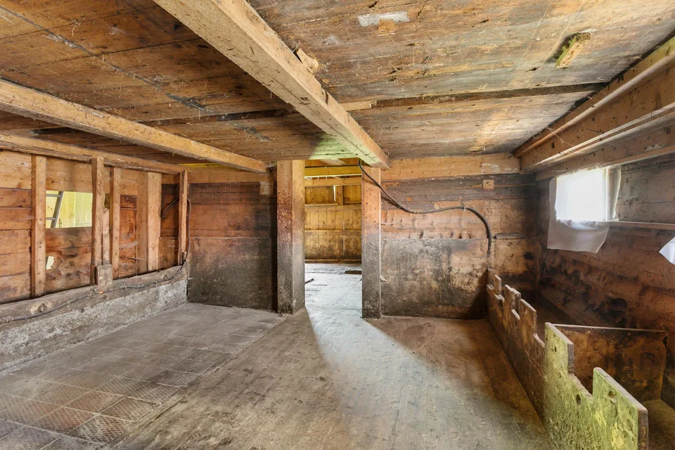 Bauernhaus mit eigener Wasserquelle