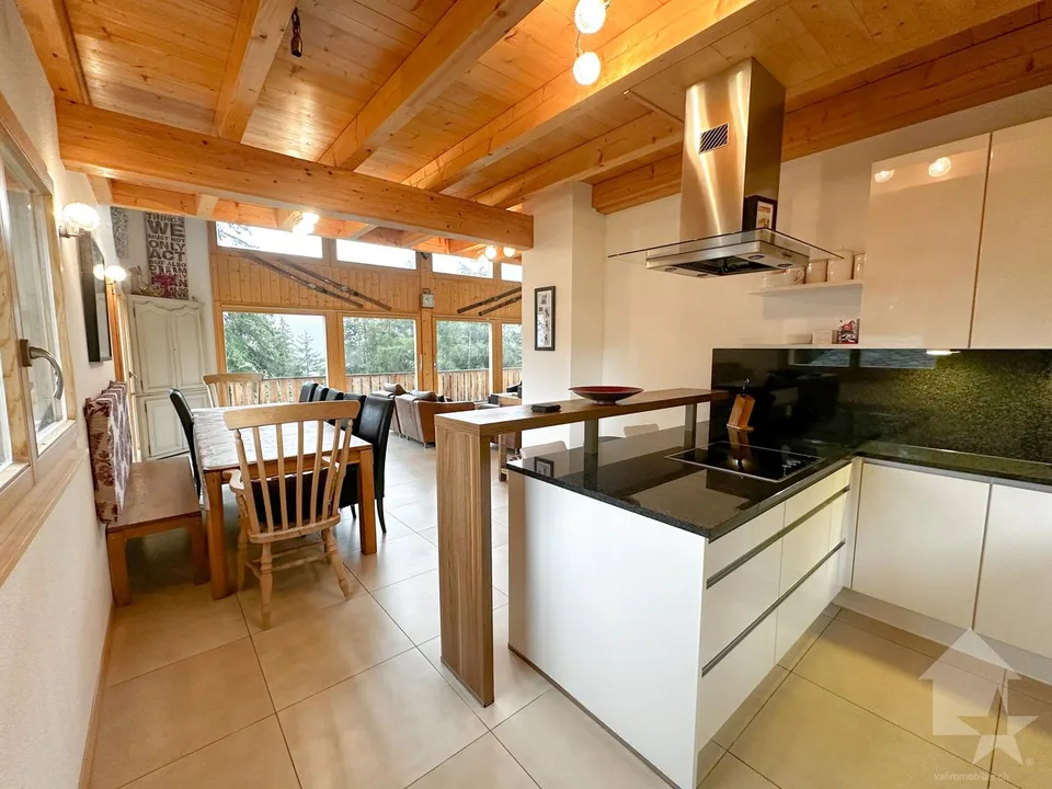 Magnifique chalet de standing au coeur de la Tzoumaz