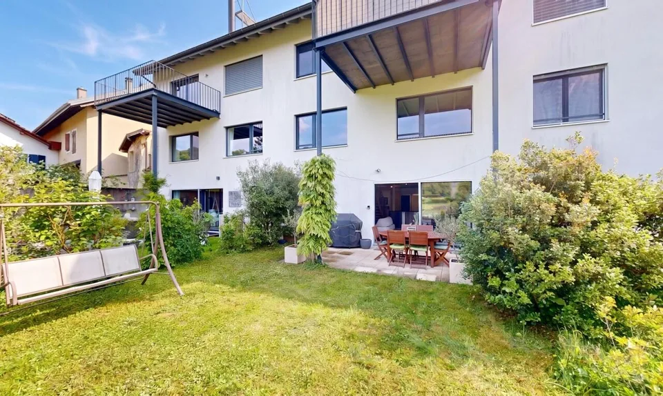 Magnifique duplex avec terrasse et jardin privatif