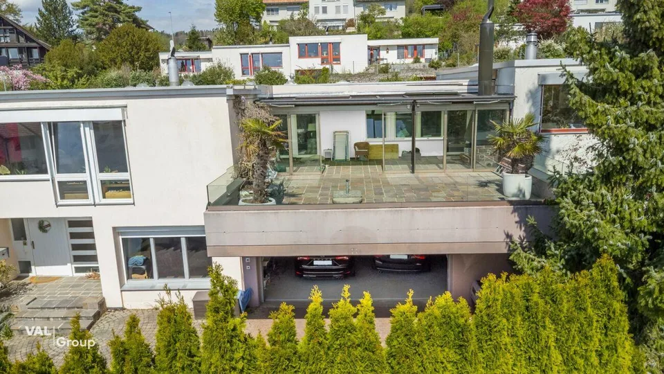 Casa a schiera affascinante a Wetzikon con offerta di spazio eccezionale