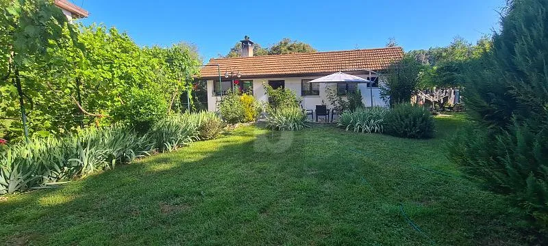 PRIX TOP! SPACIEUSE AVEC UN JOLI POTENTIEL