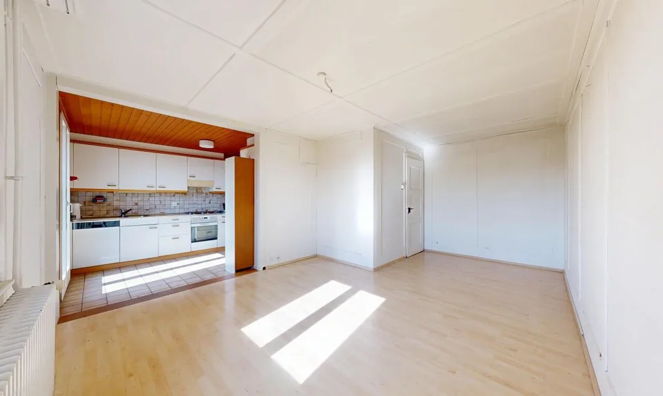 Zweifamilienhaus an Toplage mit grossem Grundstück und Weitsicht