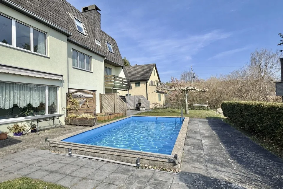 Metà di casa unifamiliare con piscina comunitaria – foto 9 di 10