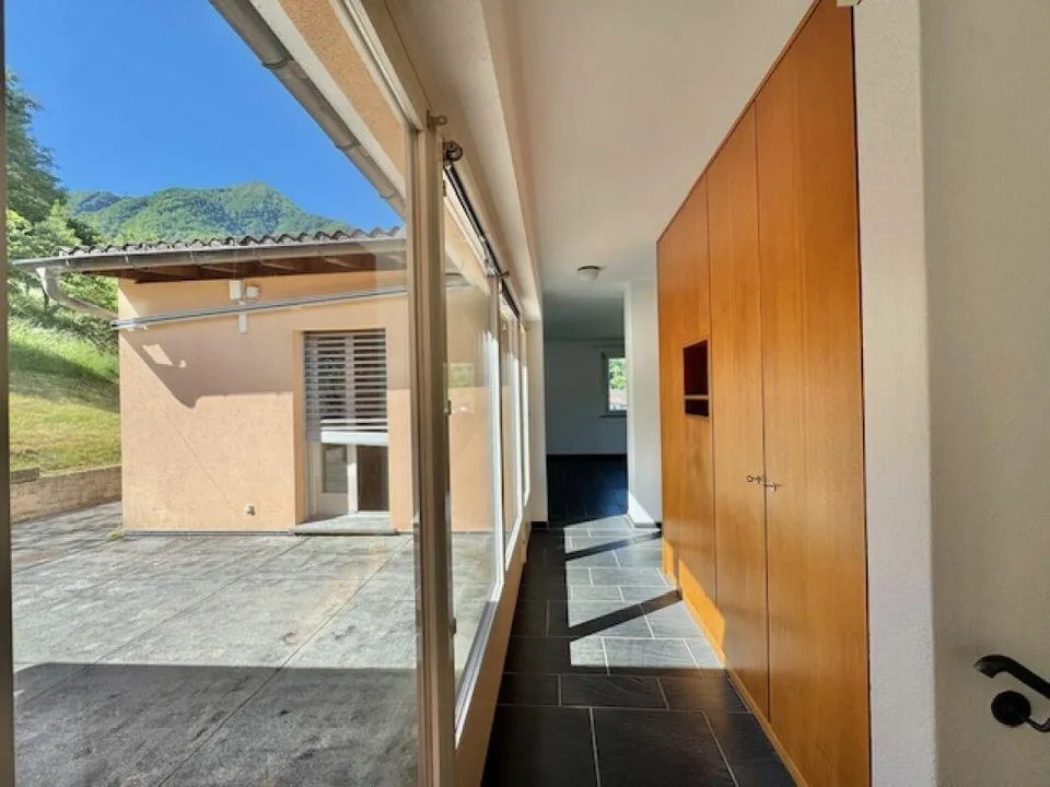 ZU VERKAUFEN IN VIRA GAMBAROGNO - FREISTEHENDES HAUS MIT HERRLICHEM... – Foto 24 von 39