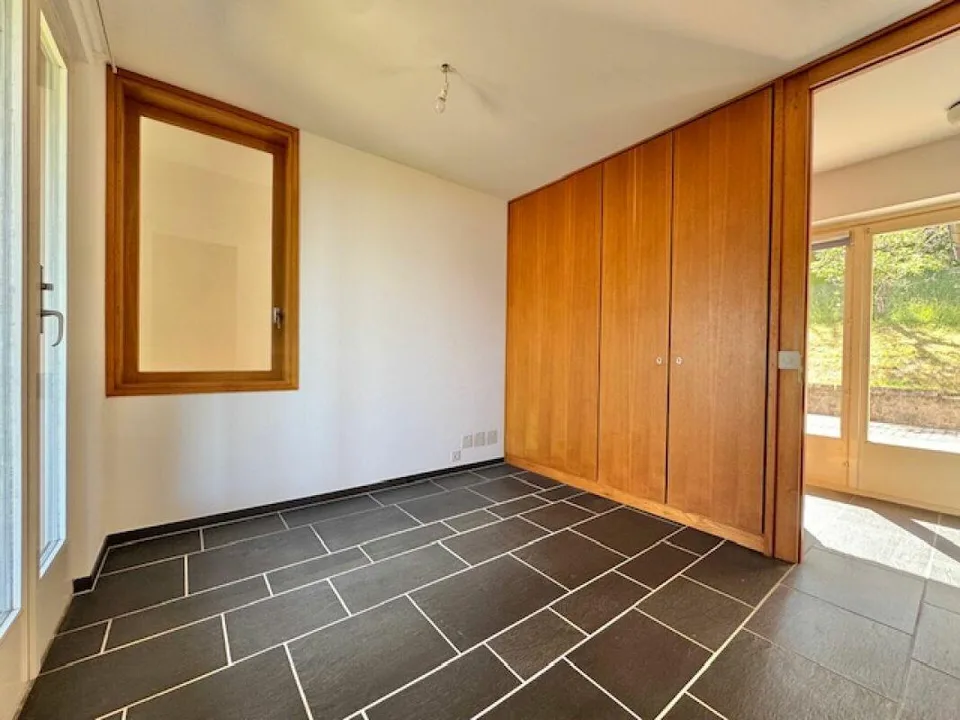 ZU VERKAUFEN IN VIRA GAMBAROGNO - FREISTEHENDES HAUS MIT HERRLICHEM... – Foto 23 von 39