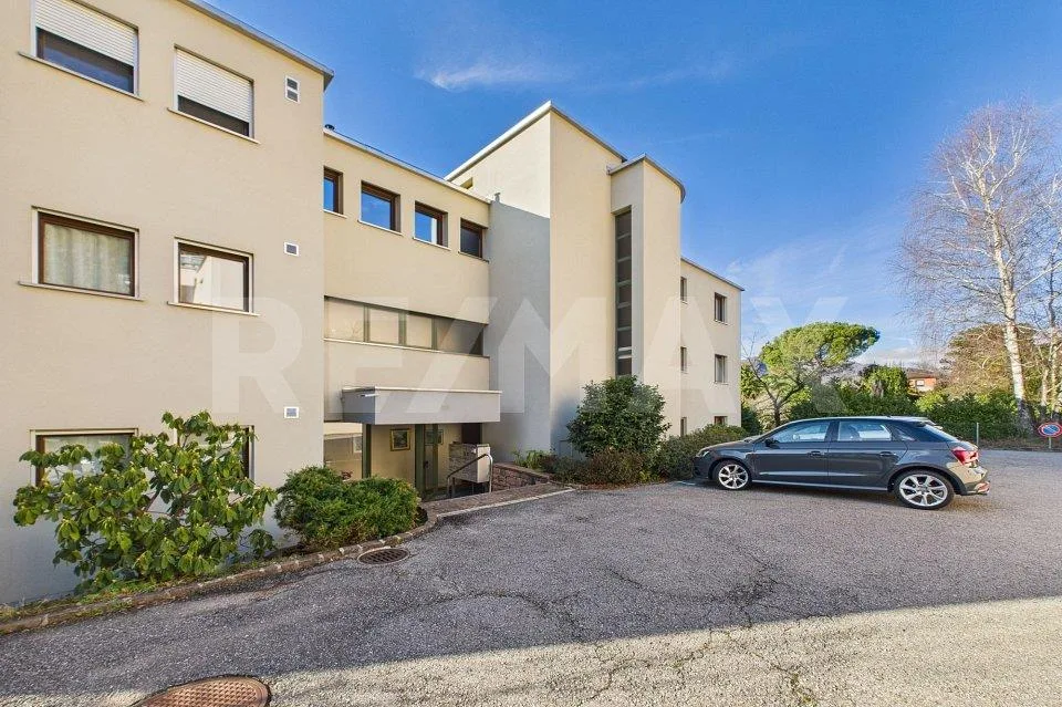 Luminoso appartamento di  3½ locali in zona residenziale