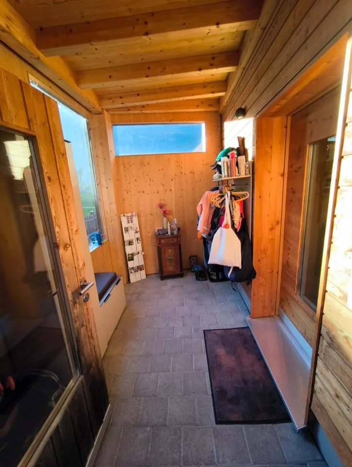Modernes, freistehendes 6 1/2 Zimmer- Holzhaus mit Seesicht/Ufernähe – photo 7 of 31