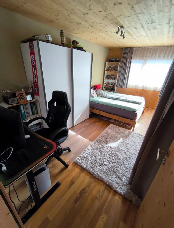 Modernes, freistehendes 6 1/2 Zimmer- Holzhaus mit Seesicht/Ufernähe – photo 19 of 31