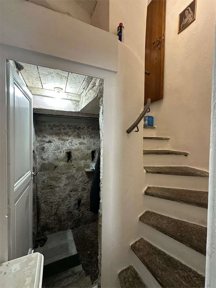 Casa indipendente con meravigliosa vista lago nel cuore di Aldesago – foto 7 di 12