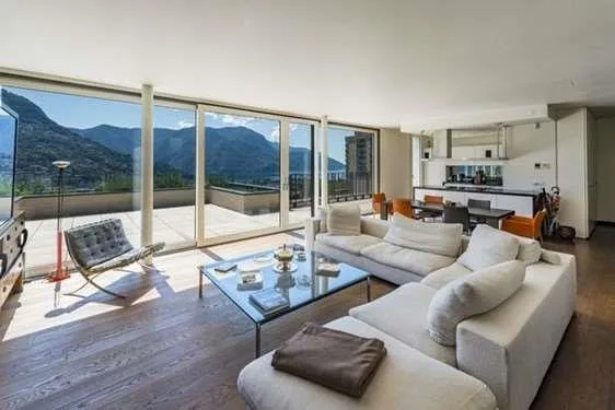 Modernes Dachgeschoss mit großer Panoramaterrasse und Seeblick - Lugano – Foto 9 von 13