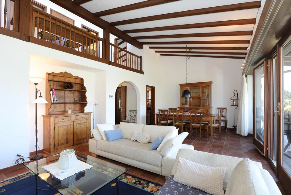 Schönes Einfamilien-/Ferienhaus mit Pool und Sicht auf den Lago Maggiore – Foto 7 von 19