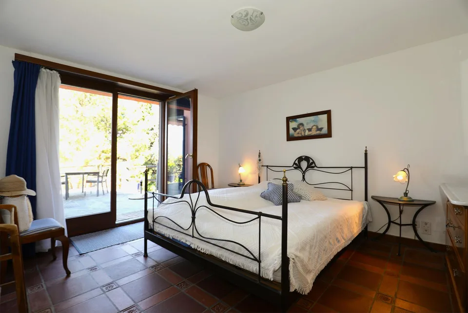 Schönes Einfamilien-/Ferienhaus mit Pool und Sicht auf den Lago Maggiore – Foto 11 von 19