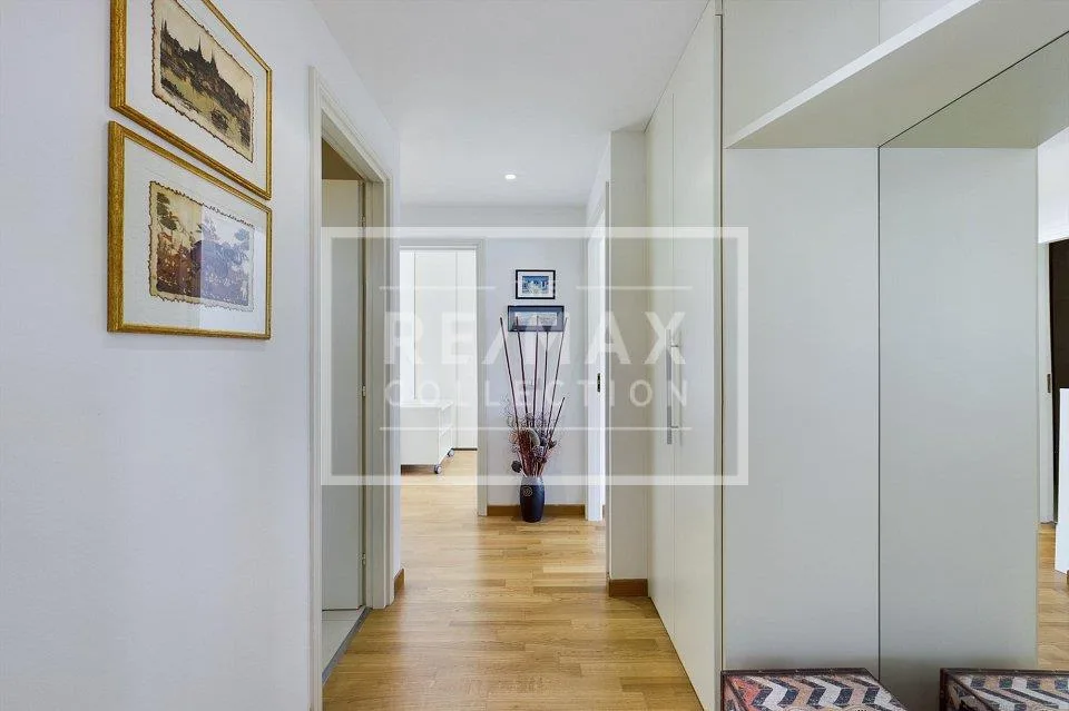 Elegante Ferienwohnung mit Blick auf Lugano und den See – Foto 12 von 13
