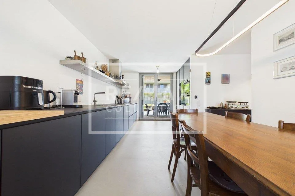 Modernes Familienreihenhaus mit Garten in strategischer Lage – Foto 10 von 13