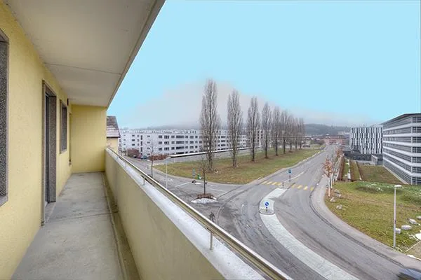 Appartement 4 pièces avec deux balcons au 1er étage à Liebefeld – photo 10 sur 12