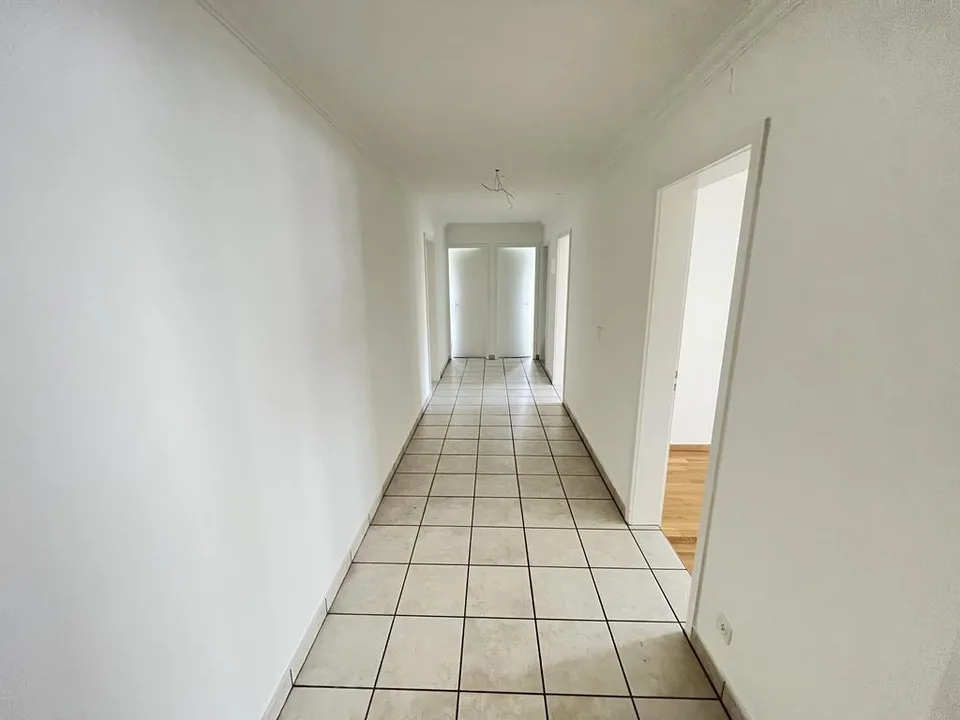 Appartement attractif de 4,5 pièces dans un quartier calme à Reinach – photo 9 sur 9