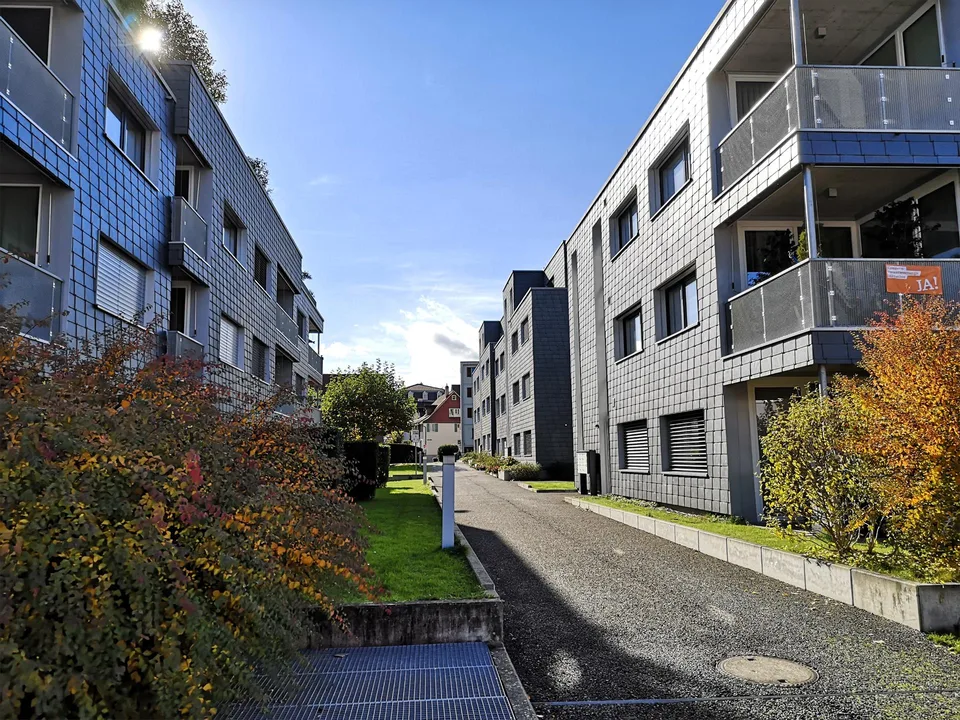 Grosszügige Attika-Wohnung mit Seesicht!