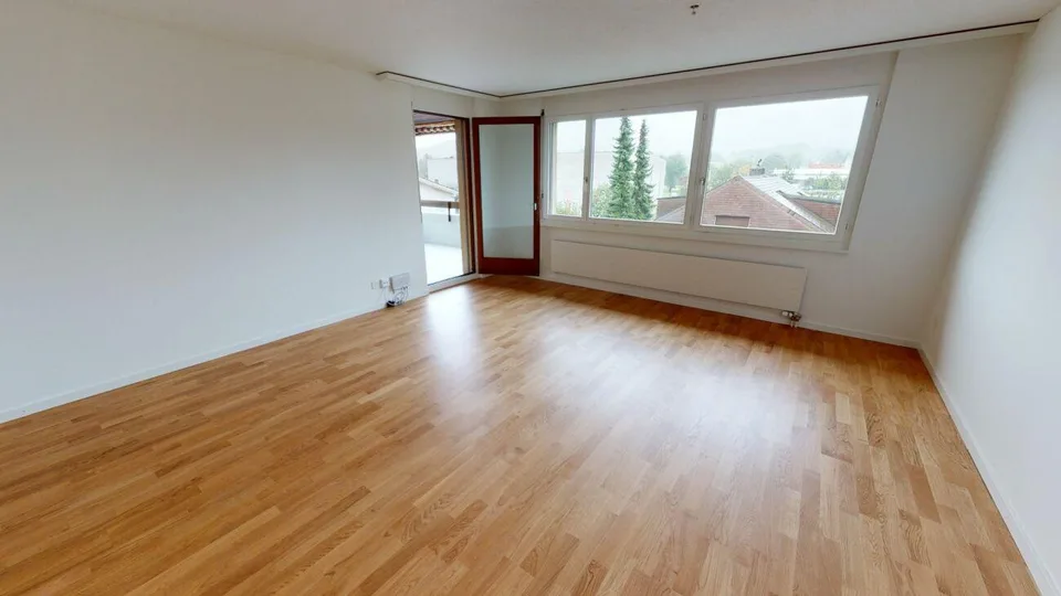 SCHÖNE Wohnung an guter Lage