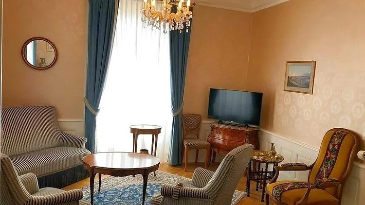 APPARTEMENT 4 PIÈCES À YVERDON-LES-BAINS (VD), MEUBLÉ