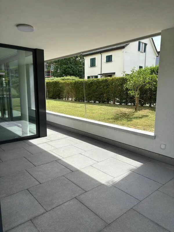 Appartement de jardin moderne et lumineux de 4,5 pièces dans un quartier résidentiel populaire – photo 9 sur 11