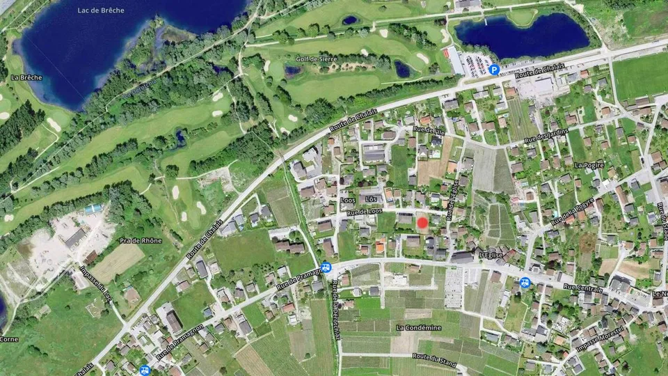 A VENDRE APPARTEMENT AVEC PELOUSE PRIVATIVE 3.5 PCES A GRONE