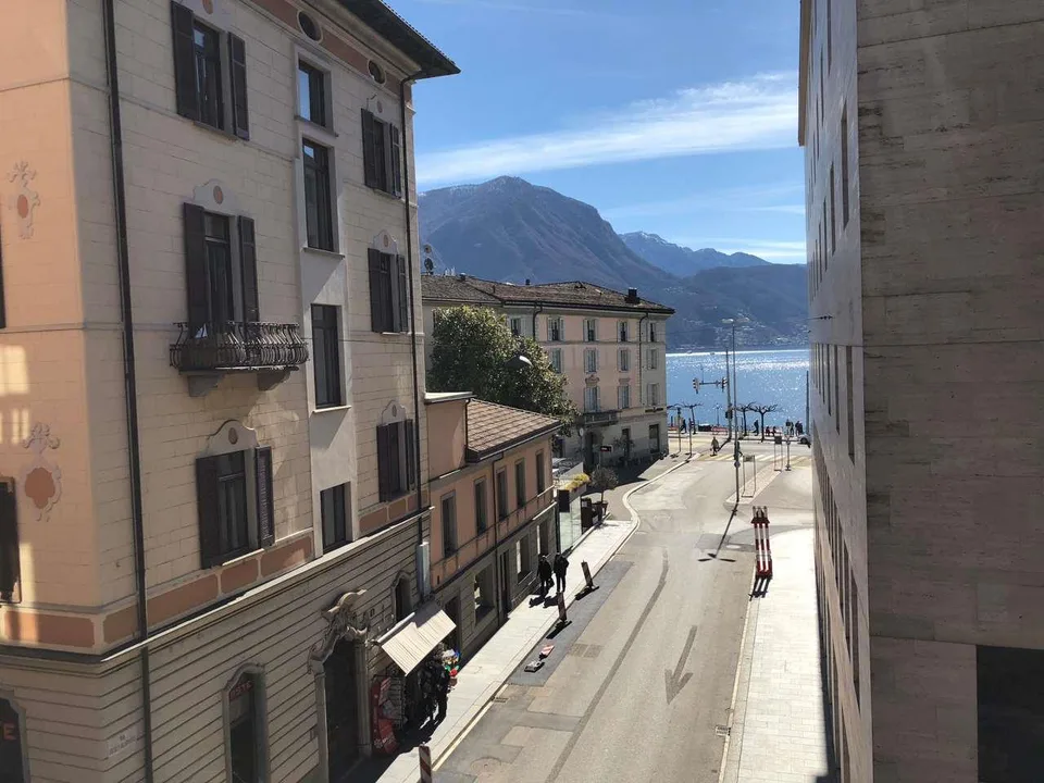 Lugano, ampio appartamento in centro