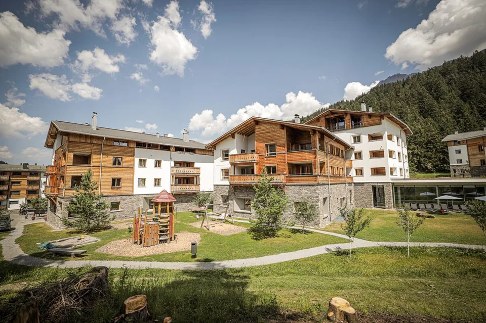 Jetzt kann ein Teil der PRIVÀ Alpine Lodge Lenzerheide Ihnen gehören!