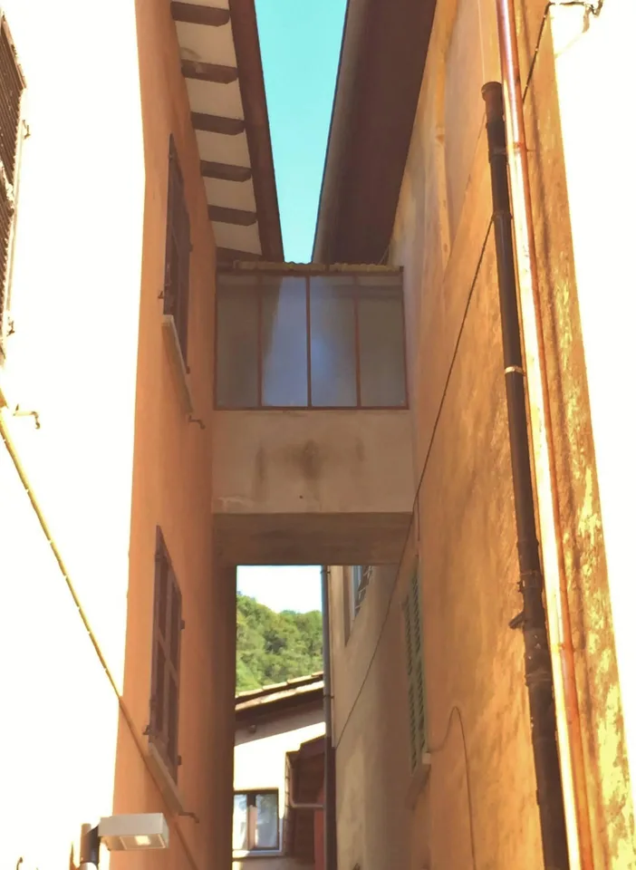 Villa - Carabbia – photo 11 of 13