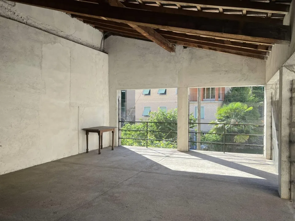 Villa - Carabbia – photo 12 of 13