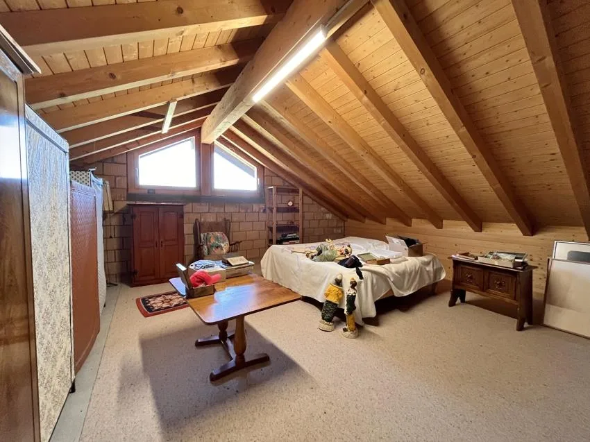 Large 4.5-room single-family house in a quiet location – photo 12 of 21