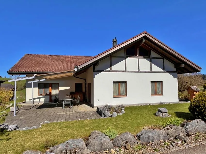 grosses 4.5-Zimmer Einfamilienhaus an ruhiger Lage