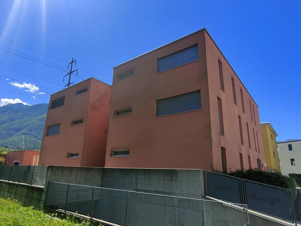 Appartamento 4 ½ locali, 2° e ultimo piano, zona residenziale