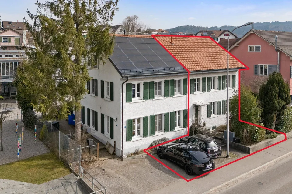 Charmantes 5.5-Zimmer-Haus mit historischem Charakter+Ausbaupotenzial