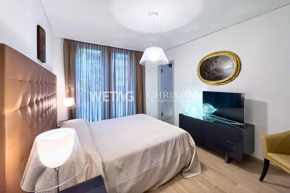 Attractive 4.5 room apartment in Lugano-Pazzallo for sale, second home possible