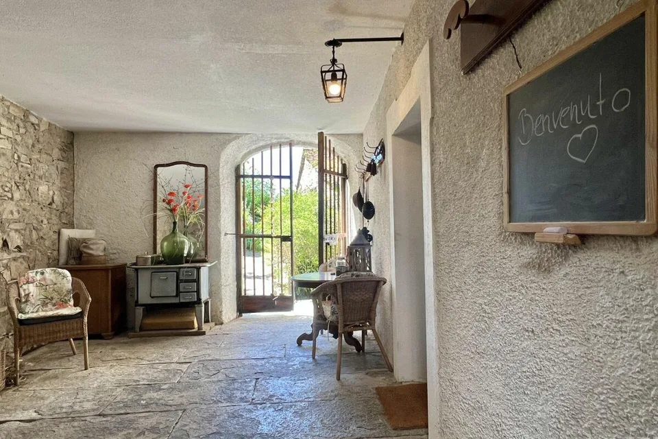 Abitare e lavorare, spazio per arte, cultura e ospitalità - anche come B&B – foto 26 di 30