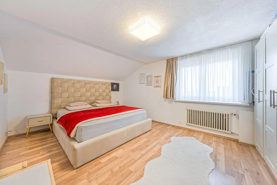 Casa attraente con molto spazio e charme – foto 6 di 11