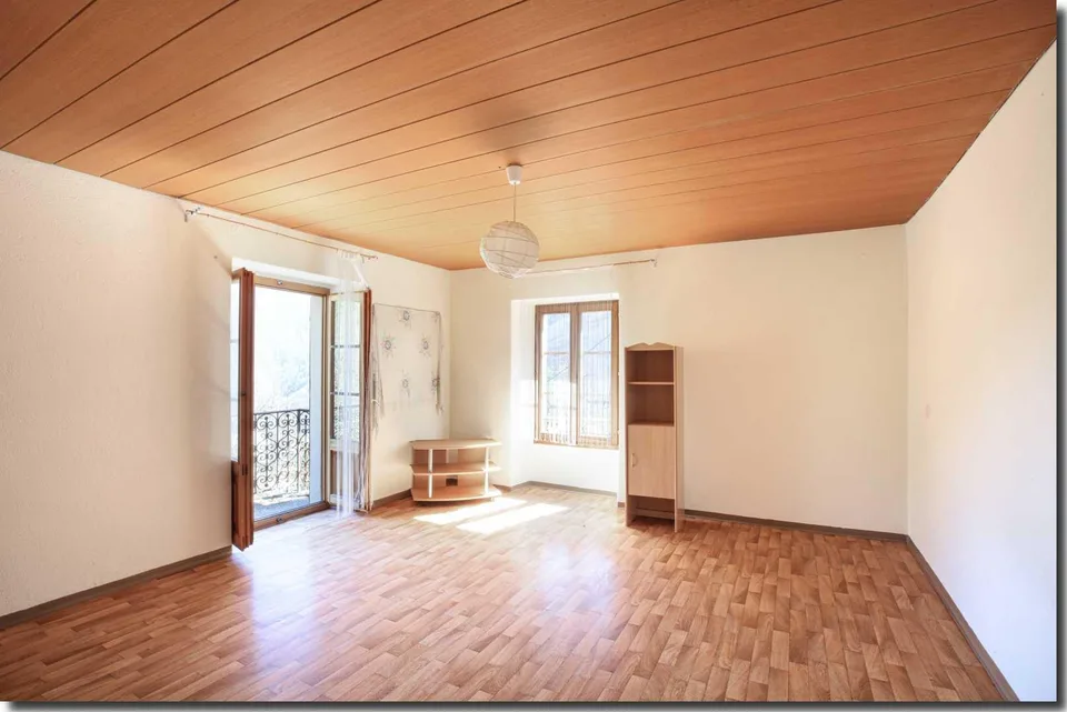 Historisches Gebäude sowie freistehendes Haus – Foto 10 von 28