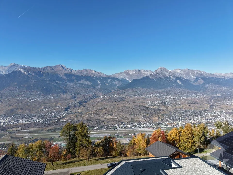 Dachgeschosswohnung mit 4,5 Zimmern in Veysonnaz mit großer Panoramaterrasse