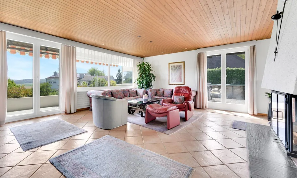 Ihr neues Zuhause mit viel Platz, Garten und Aussicht