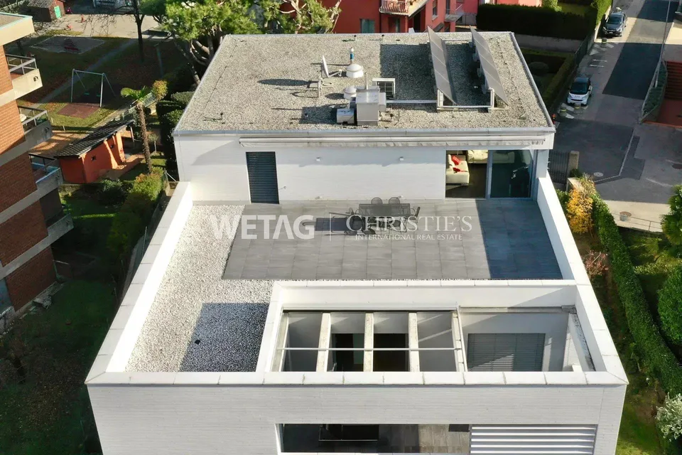 Lugano: Appartamento penthouse con grande terrazza in vendita – foto 9 di 10