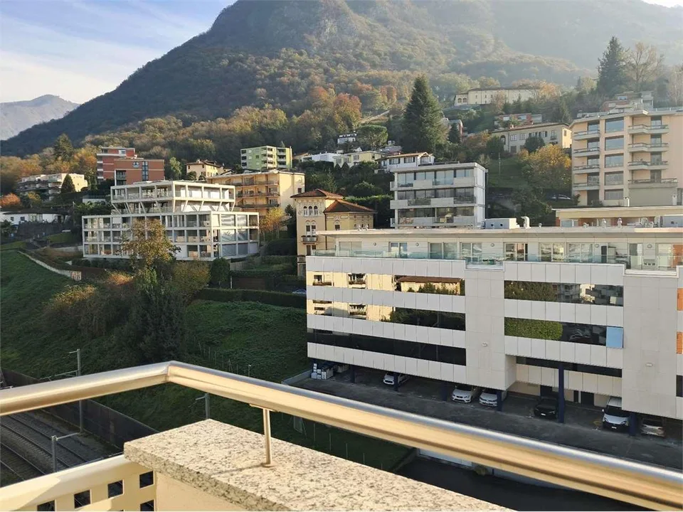 Paradies: Renoviertes Dachgeschoß mit offener Aussicht