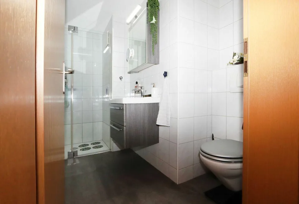 4.5-Zimmerwohnung mit Tiefgaragenplatz und Balkon an ruhiger Lage i...