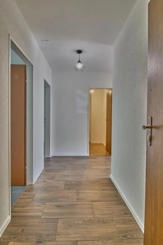 Entrare e sentirsi a casa: appartamento di 3 locali con 2 balconi e AAP
