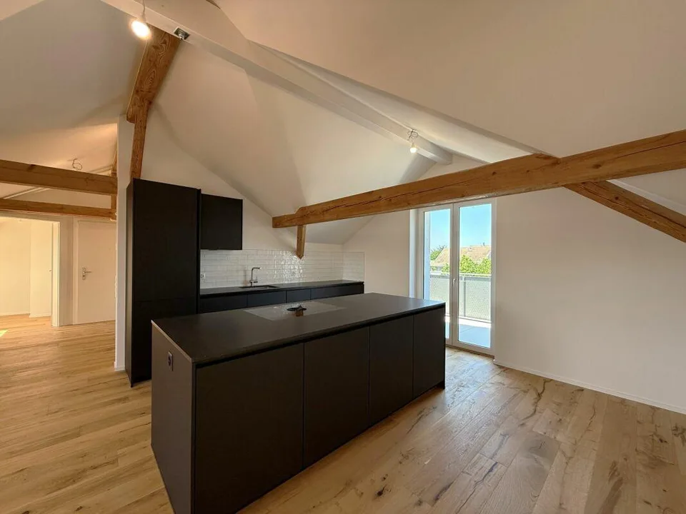 Appartements de 3,5 pièces complètement rénovés au cœur de Romanshorn