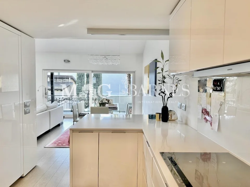 Morcote: Attico rooftop 2.5 locali con vista sul Lago di Lugano