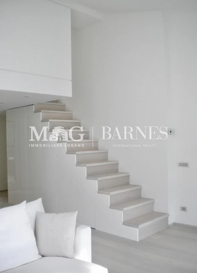 Morcote: Attico rooftop 2.5 locali con vista sul Lago di Lugano – photo 9 sur 13
