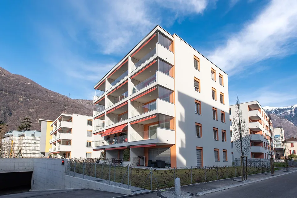 Moderno 2.5 locali con giardino