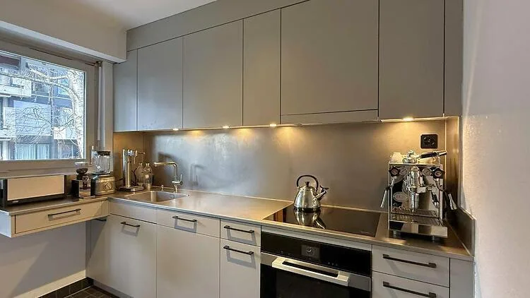 4½ ZI-WOHNUNG IN ZÜRICH - KREIS 10 HÖNGG, MÖBLIERT, TEMPORÄR
