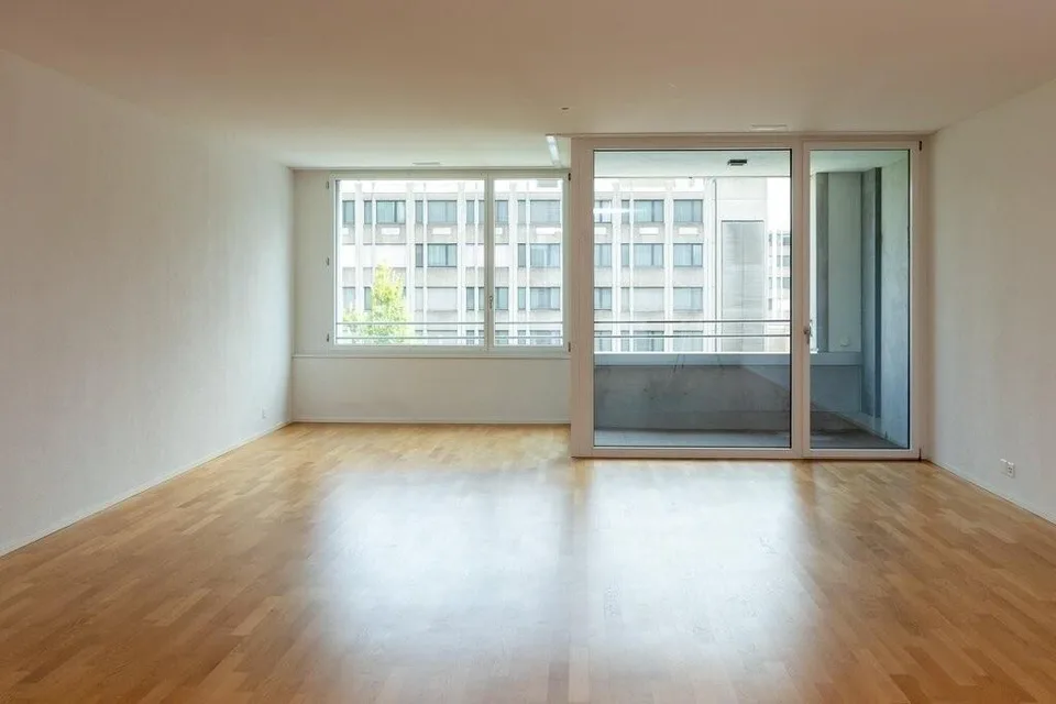 Wunderschöne, helle 2.5-Zimmerwohnung im Kreis 4 zu vermieten