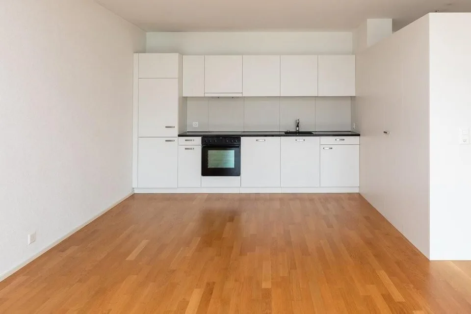 Wunderschöne, helle 2.5-Zimmerwohnung im Kreis 4 zu vermieten